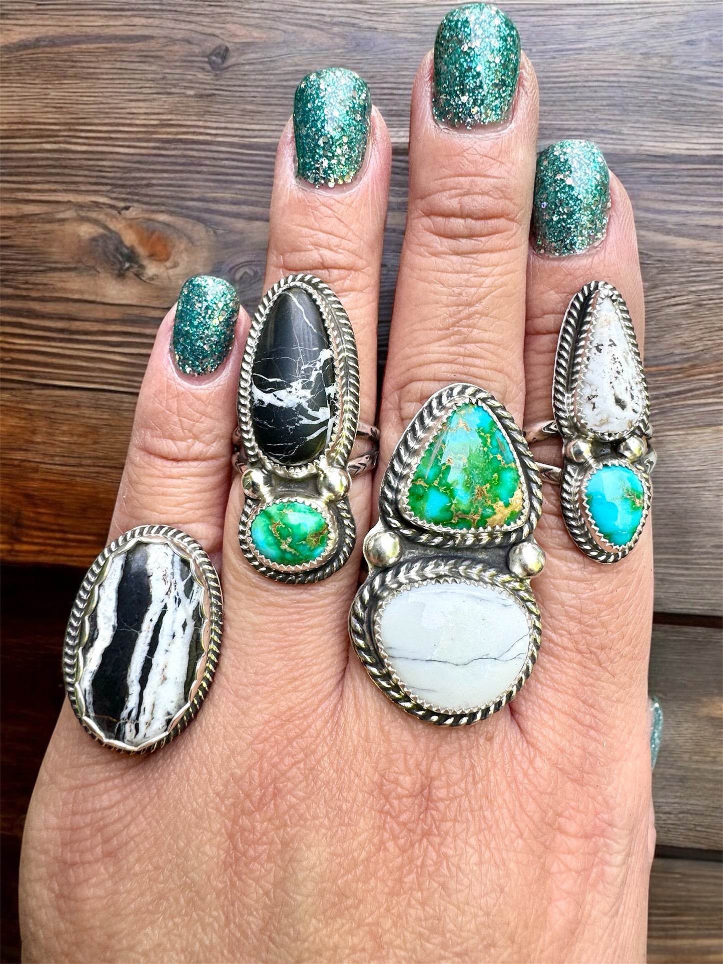 White Buffalo Sonoran Gold Turquoise size 9.5